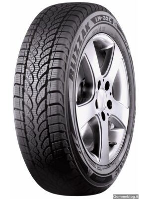 BRIDGESTONE - 215/60 R16C 103T101T LM32C